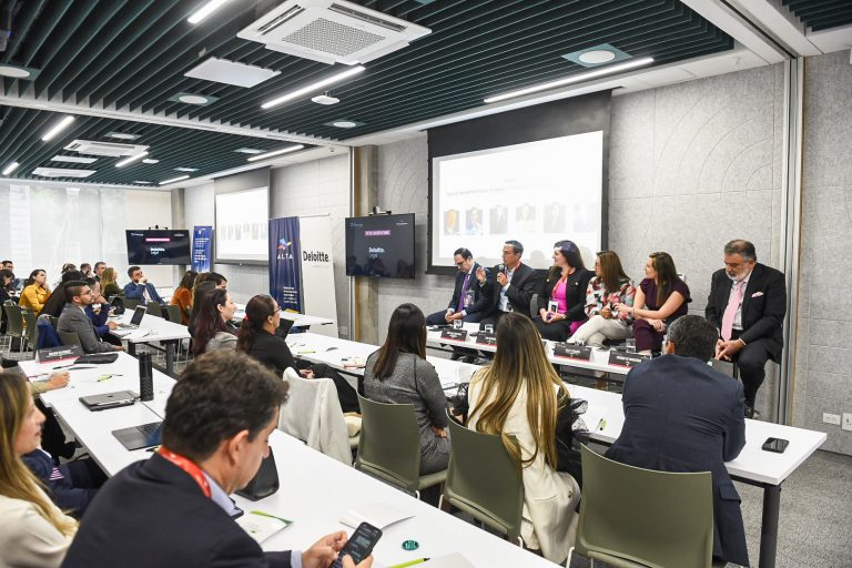 Legal managers from PepsiCo, IBM, Bayer, Uber, Xiaomi and other leading companies share best practices at Foro Gerencias Legales 23 IMG_5753