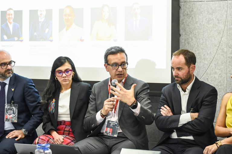 Legal managers from PepsiCo, IBM, Bayer, Uber, Xiaomi and other leading companies share best practices at Foro Gerencias Legales 30 IMG_5823