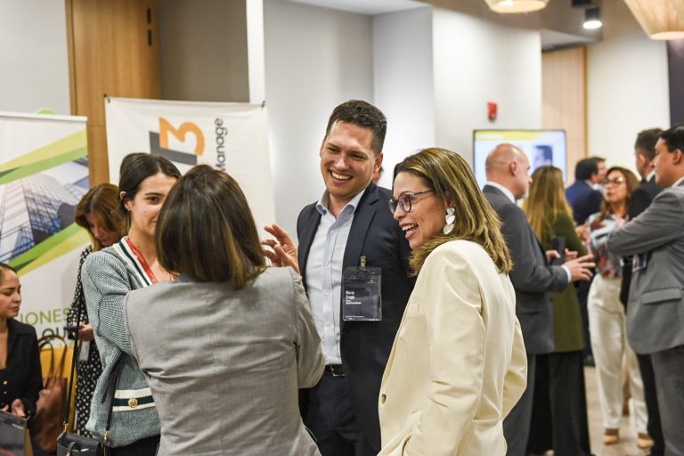 Legal managers from PepsiCo, IBM, Bayer, Uber, Xiaomi and other leading companies share best practices at Foro Gerencias Legales 52 IMG_5911