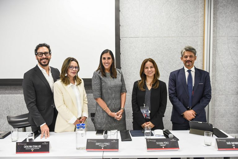 Legal managers from PepsiCo, IBM, Bayer, Uber, Xiaomi and other leading companies share best practices at Foro Gerencias Legales 59 IMG_5942