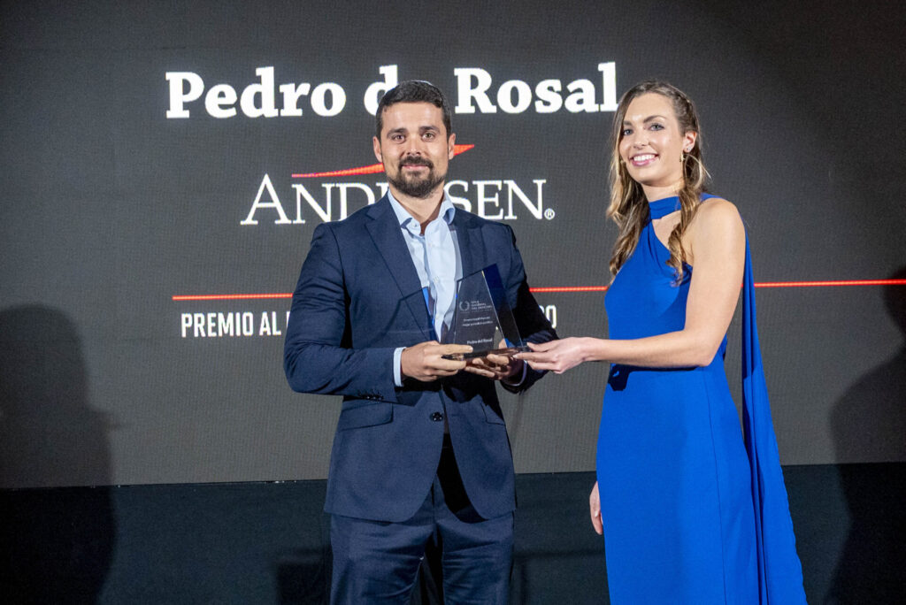 Uría Menéndez, Baker McKenzie, Iberdrola, LALIGA, Linklaters, Dentons and Ceca Magán, among the winners of the Legal Marcom 2024 awards 119 _AJ53785