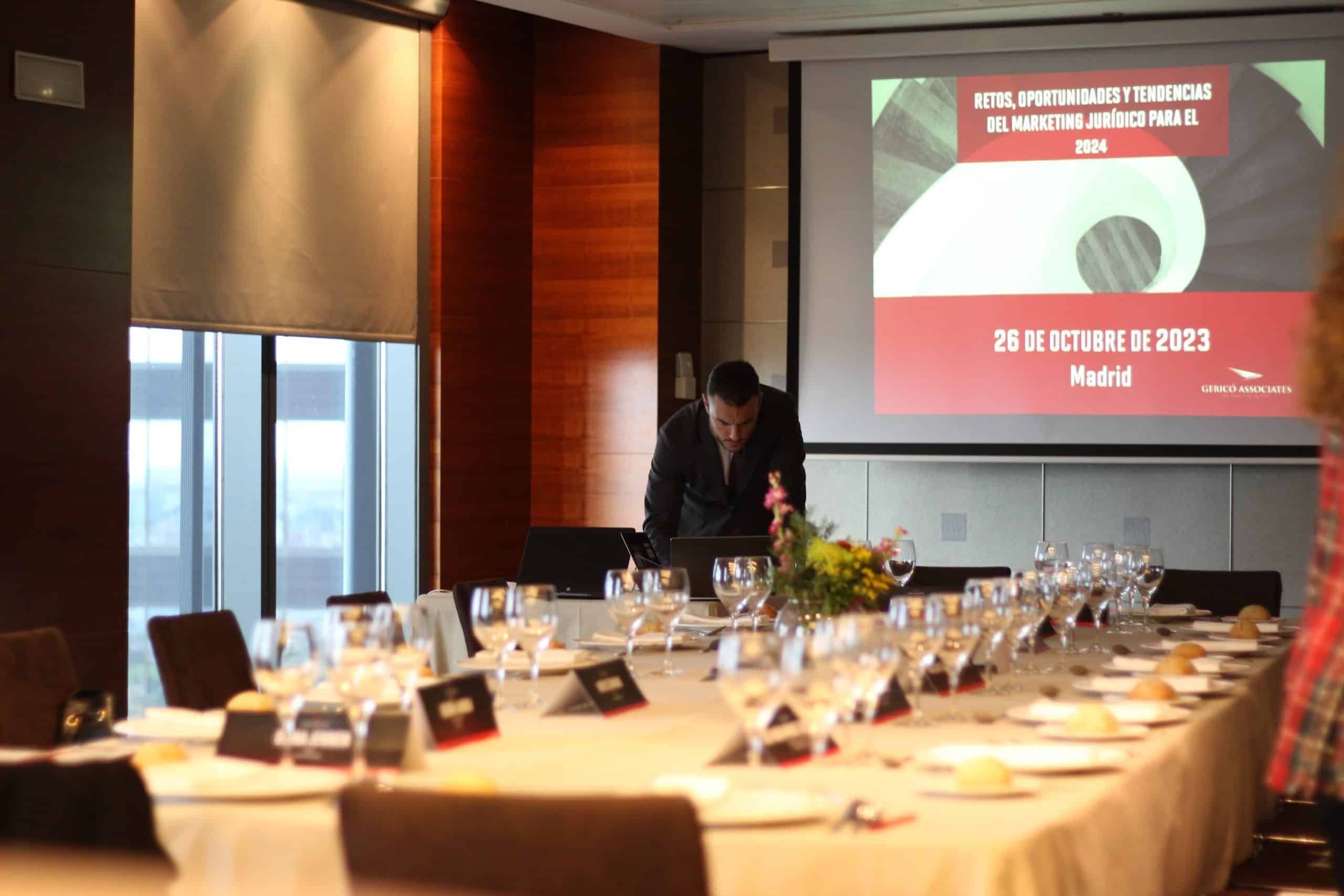 Video, photos and conclusions of the interactive lunch: "Challenges, opportunities and trends in Legal Marketing for 2024" 9 IMG_1016 (2)