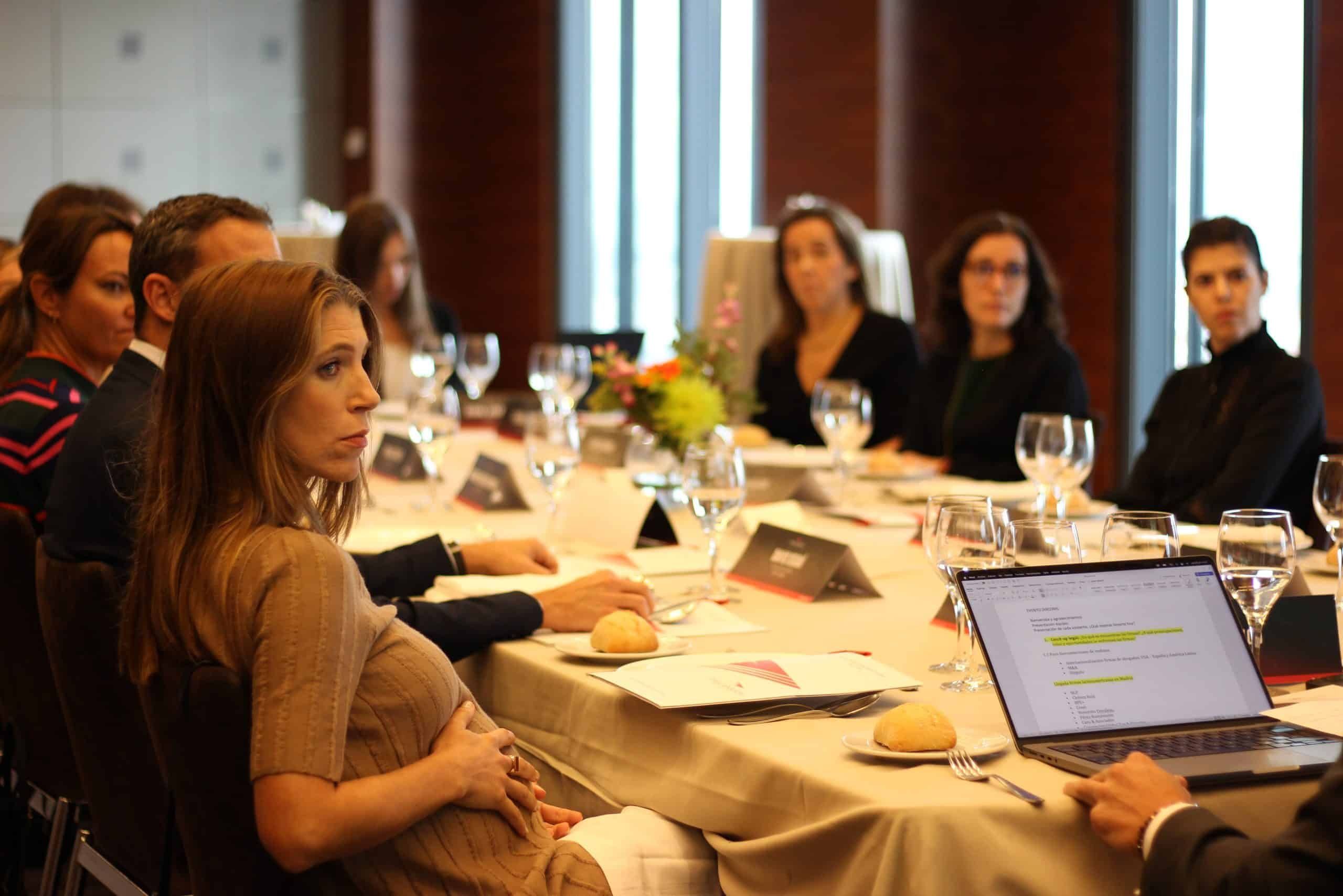 Video, photos and conclusions of the interactive lunch: "Challenges, opportunities and trends in Legal Marketing for 2024" 4 IMG_1039